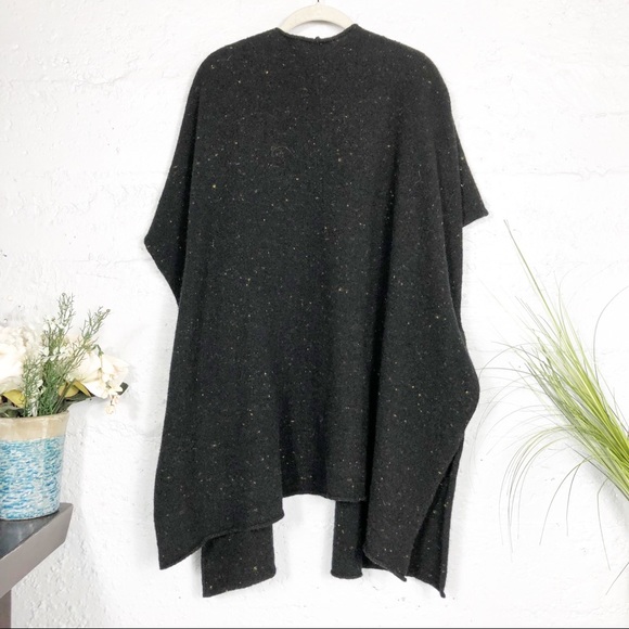 Eskandar Shawl Cashmere Cape - Picture 3 of 8